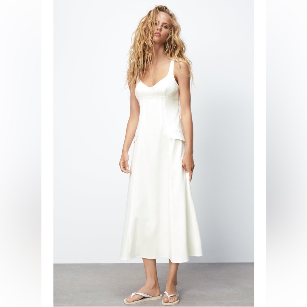 BNWT ZARA Elegant White Sleeveless Dress